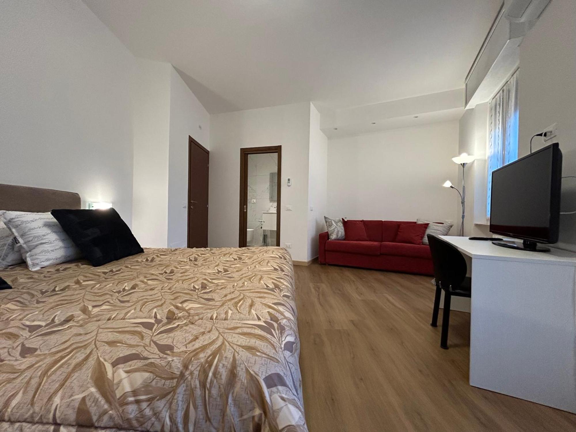 Valverde Apartment And Rooms Verona Buitenkant foto