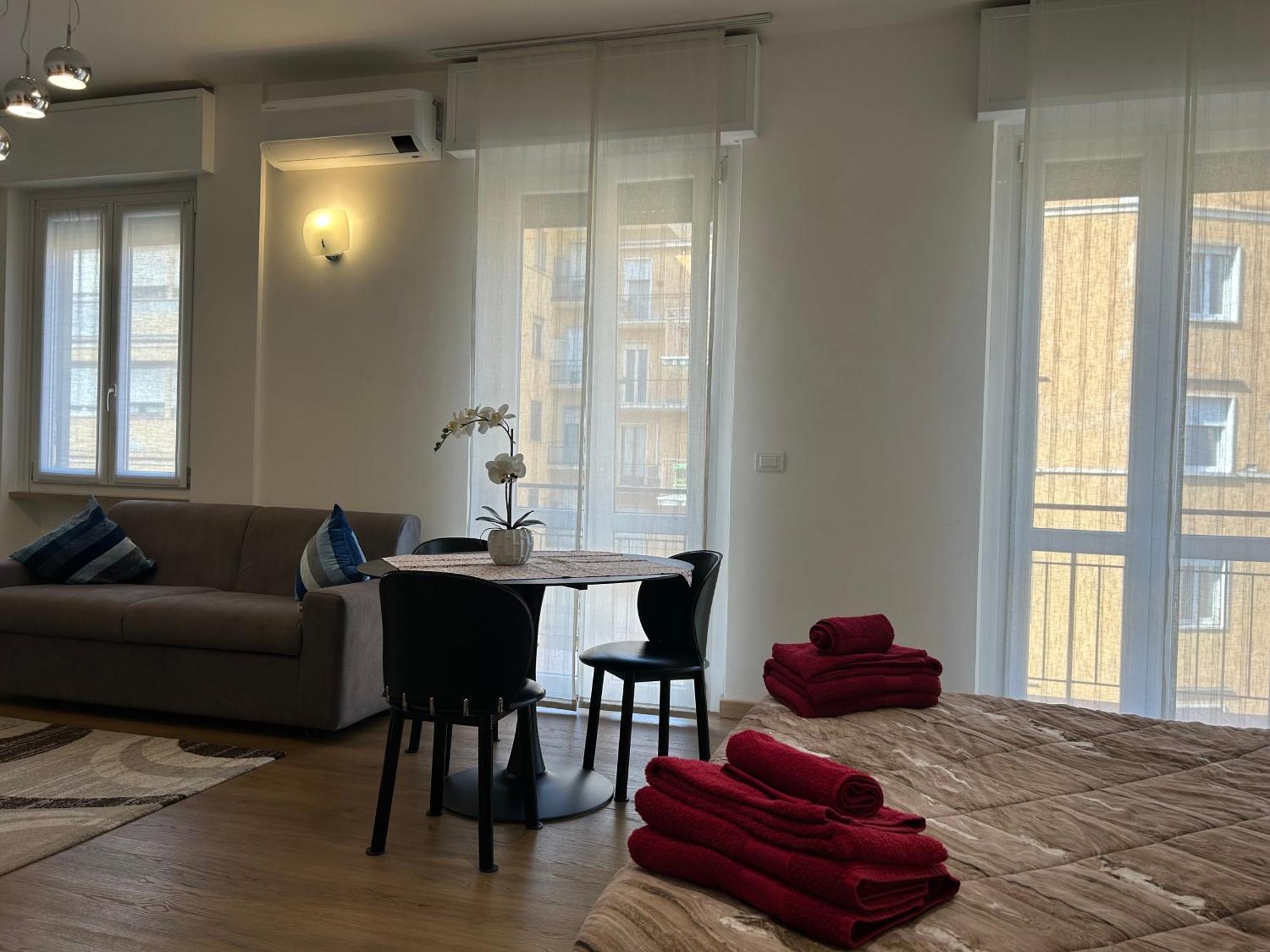 Valverde Apartment And Rooms Verona Buitenkant foto